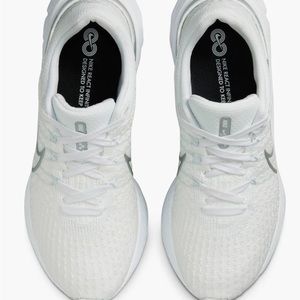 Nike react infinity fly knit running shoe